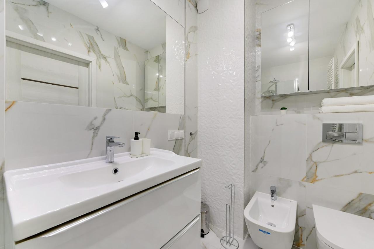 Gdansk Centrum - Apartament 3 - Pokojowy Z Duzym Tarasem Exteriör bild
